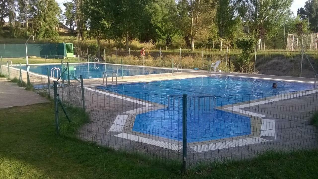 Apartamento Ribera Del Duero Reserva Tubilla del Lago Kültér fotó